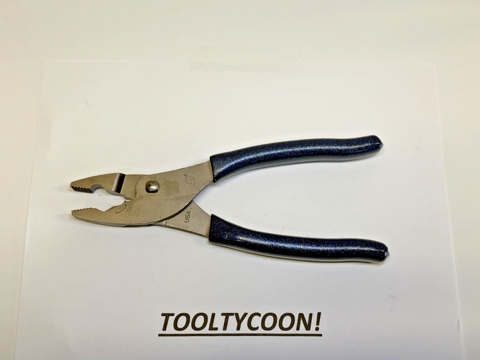 Snap-on Tools USA NEW STYLE POWER BLUE Soft Grip 8″ Flank Jaw Pliers HJ47ACFMB