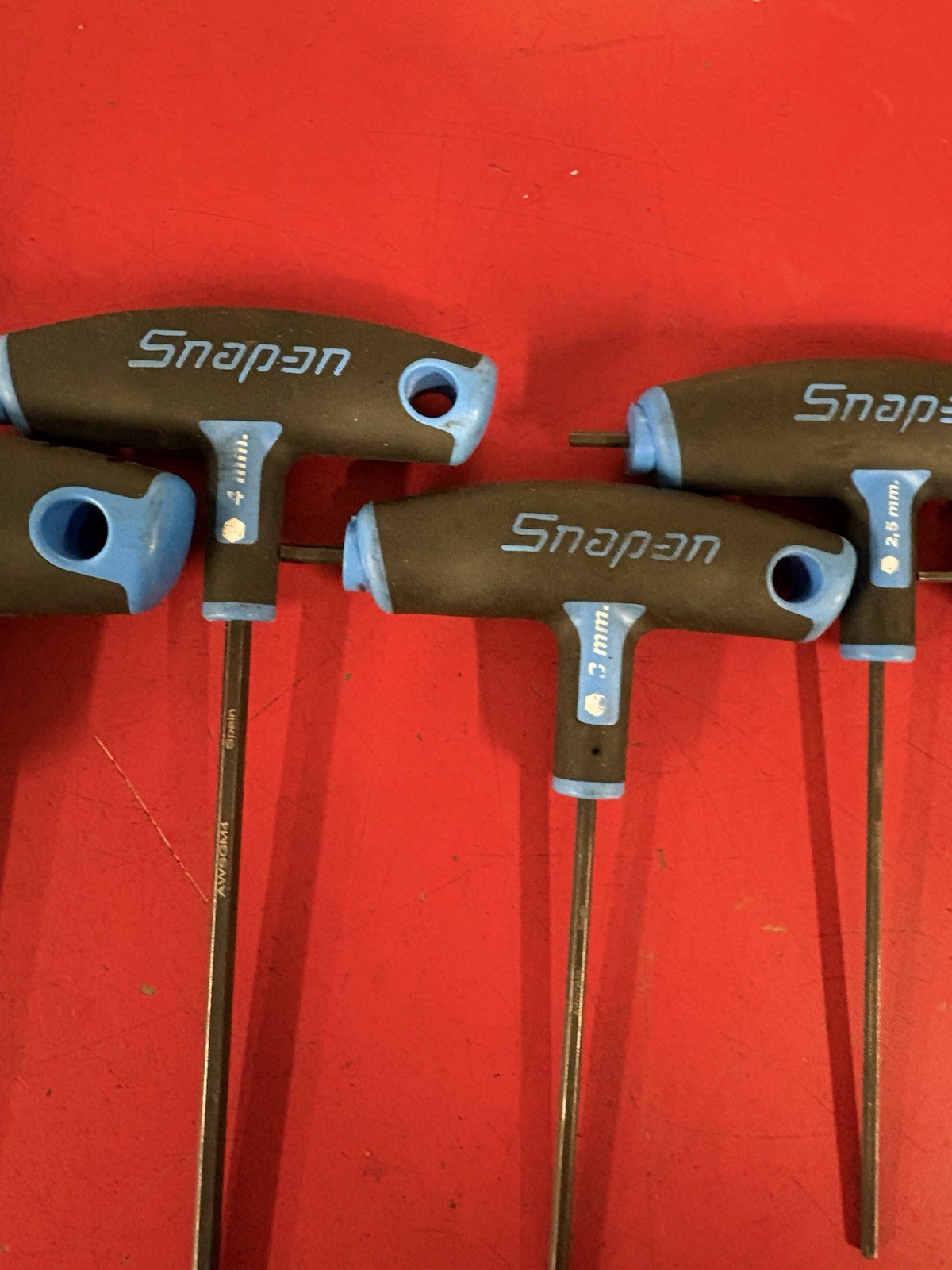 Snap-on Tools 8pc Metric SOFT GRIP T HANDLE Hex ALLEN Set AWSGM800A