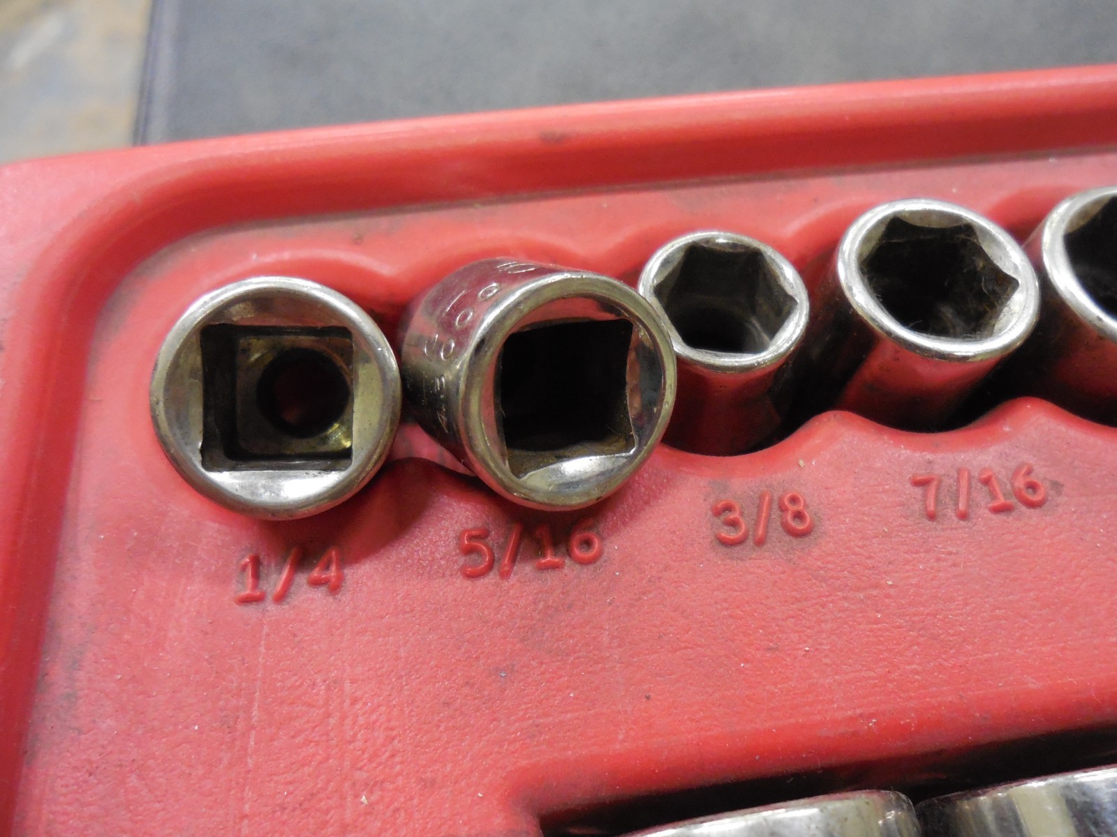 10 Craftsman shallow sockets 6pt 3/8 drive SAE std 7/16 3/8 1/2 9/16 thru 13/16