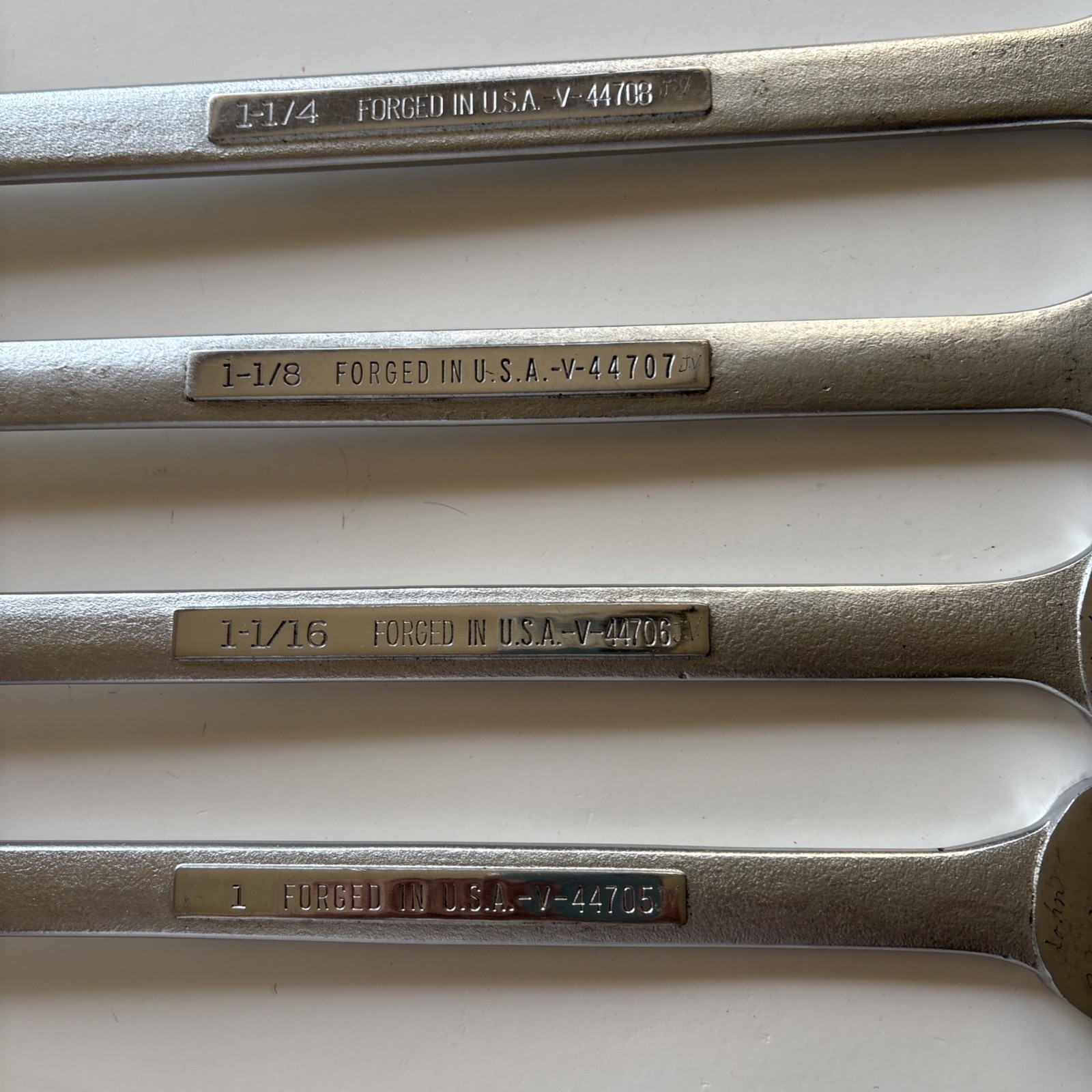 Craftsman SAE Combination Wrenches USA 12pt, 1″, 1-1/16, 1-1/18, 1-1/4 -V-SERIES