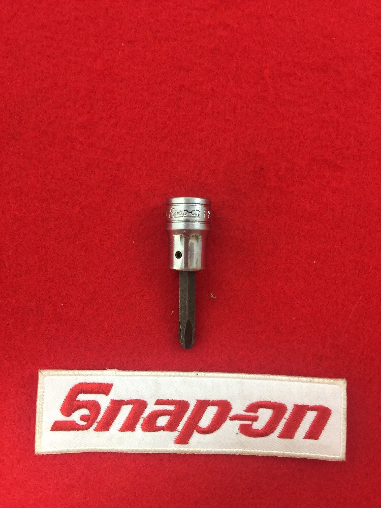 Snap-on Tools USA 3/8″ Drive Phillips # 3 Standard Chrome Socket Driver FP32A