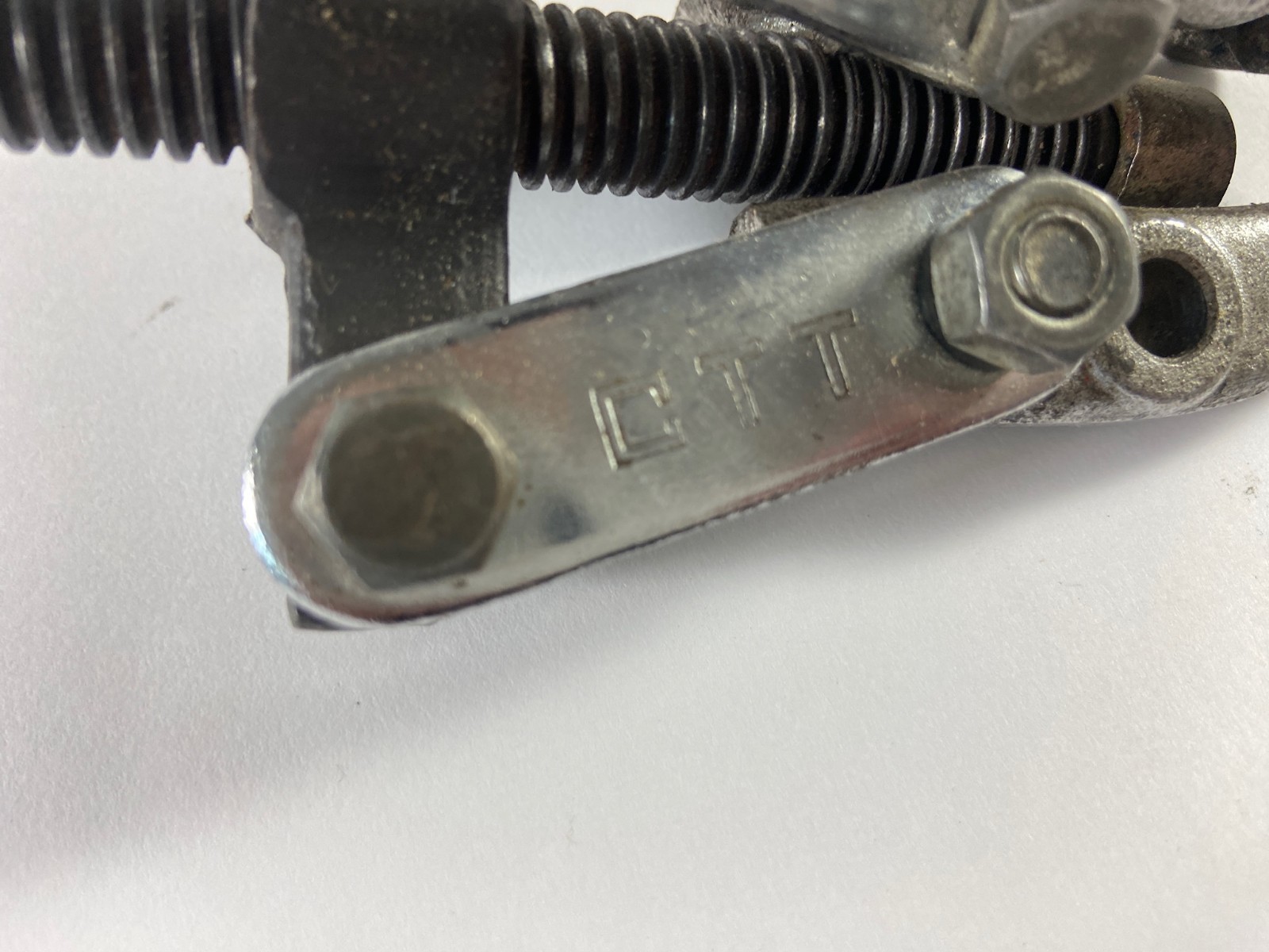 CTT 3-Jaw Puller 4-Inch Gear Bearing Removal Tool Heavy Duty