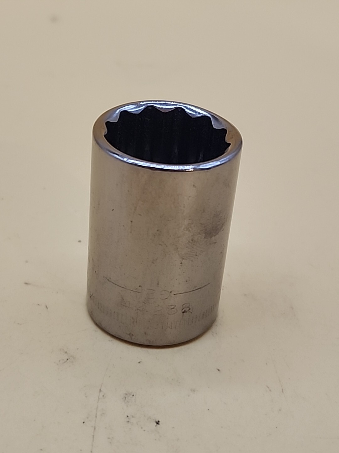 Craftsman Tools 19mm Shallow Socket 1/2″ Drive 12 Point Inverted G2 44238 USA