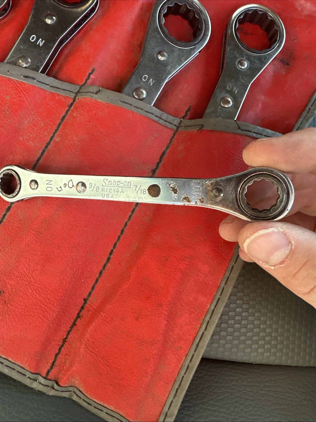 Snap-on 8pc Ratcheting Wrench Set 6/12pt SAE USA 1/4″-15/16″ w/C-62B Pouch🔧