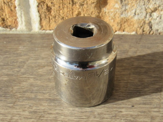 MATCO C422 1/2″ DRIVE 1 5/16″ CHROME SHALLOW 12 POINT 1 & 5/16″ C 422 SOCKET SAE