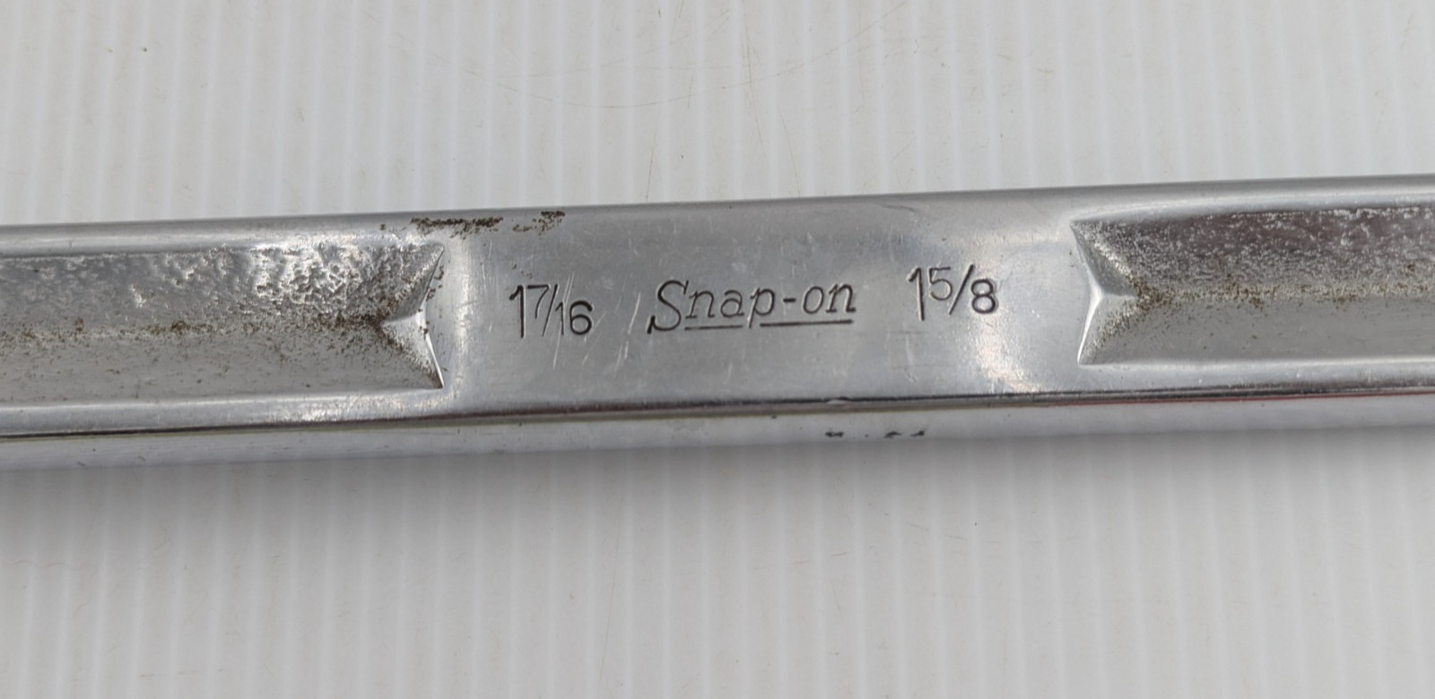 Snap-on SAE 1-7/16″ x 1-5/8″ 12 Point Offset Box Wrench XV4652