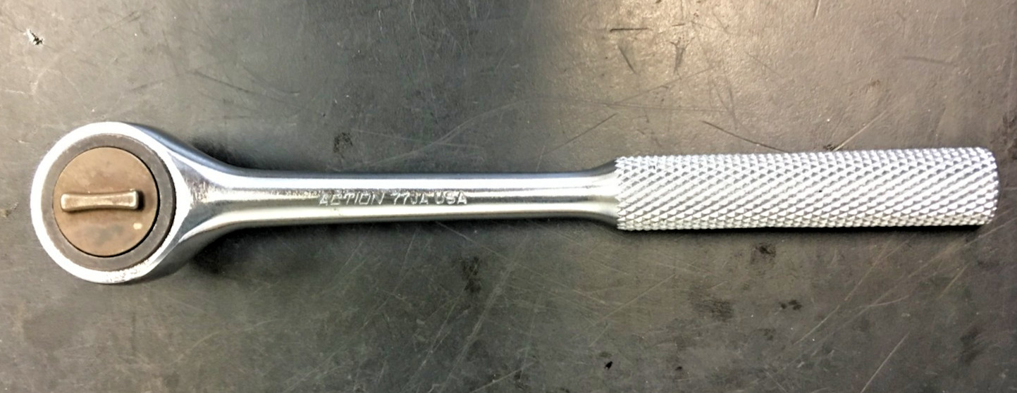 Action Tools 7-3/8″ Long Ratchet 3/8″ Drive Knurled Handl Round Head 77JA, USA