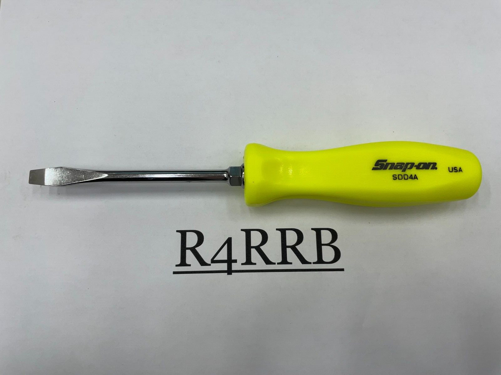 Snap-on Tools USA NEW HIVIZ CLASSIC Hard Handle Flat Head Screwdriver SDD4AHV