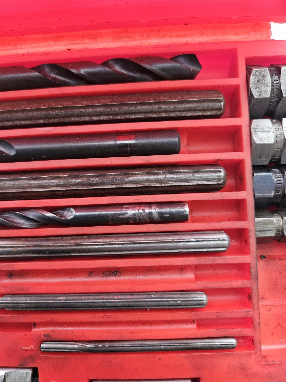 Snap On Blue Point 1020 Screw Extractor Set