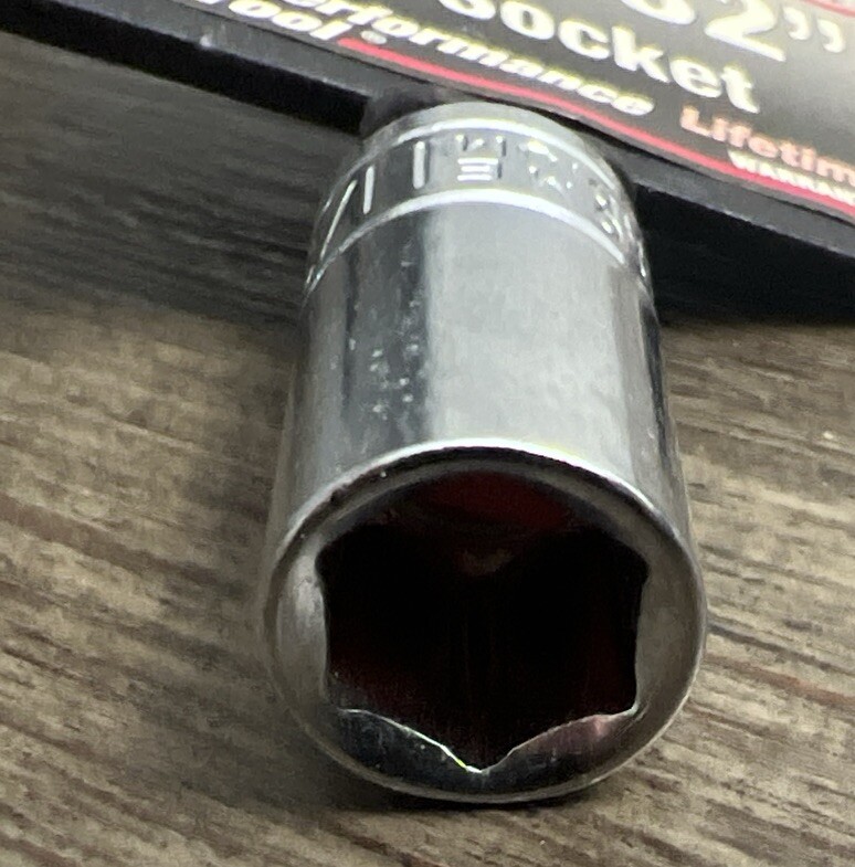 Performance Tool W36011 1/4 Inch Drive 11/32 Inch 6pt Socket