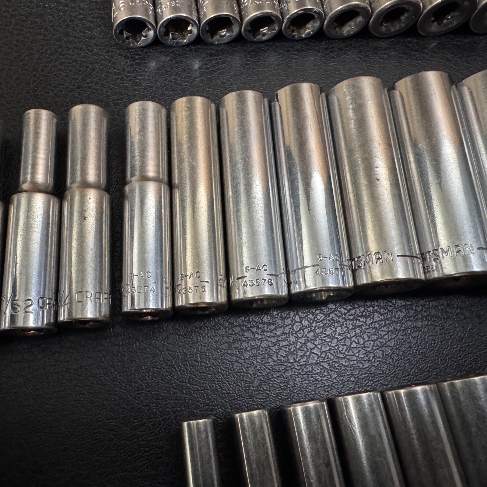 Craftsman S-AC 1/4 Drive Metric & SAE Socket Set STD Deep w/ Ratchet 44807 —65pc