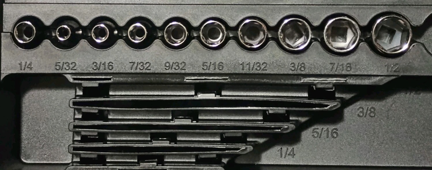 DeWalt 41 Piece SAE METRIC Standard Deepwell 6 Point Socket Set for 1/4″ Drive