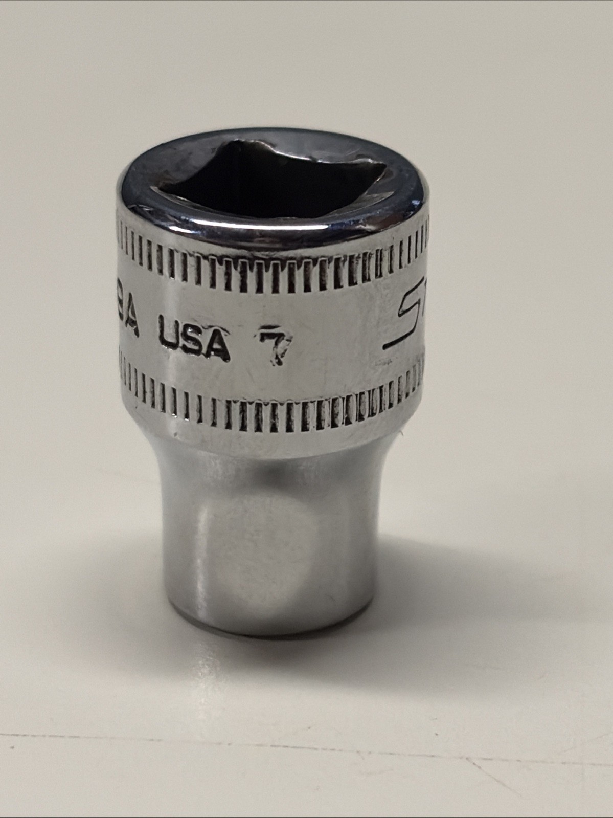 Snap On Tools FM9A 9mm Metric Flank Drive Shallow Socket 3/8″ Drive 12 Point 8DD