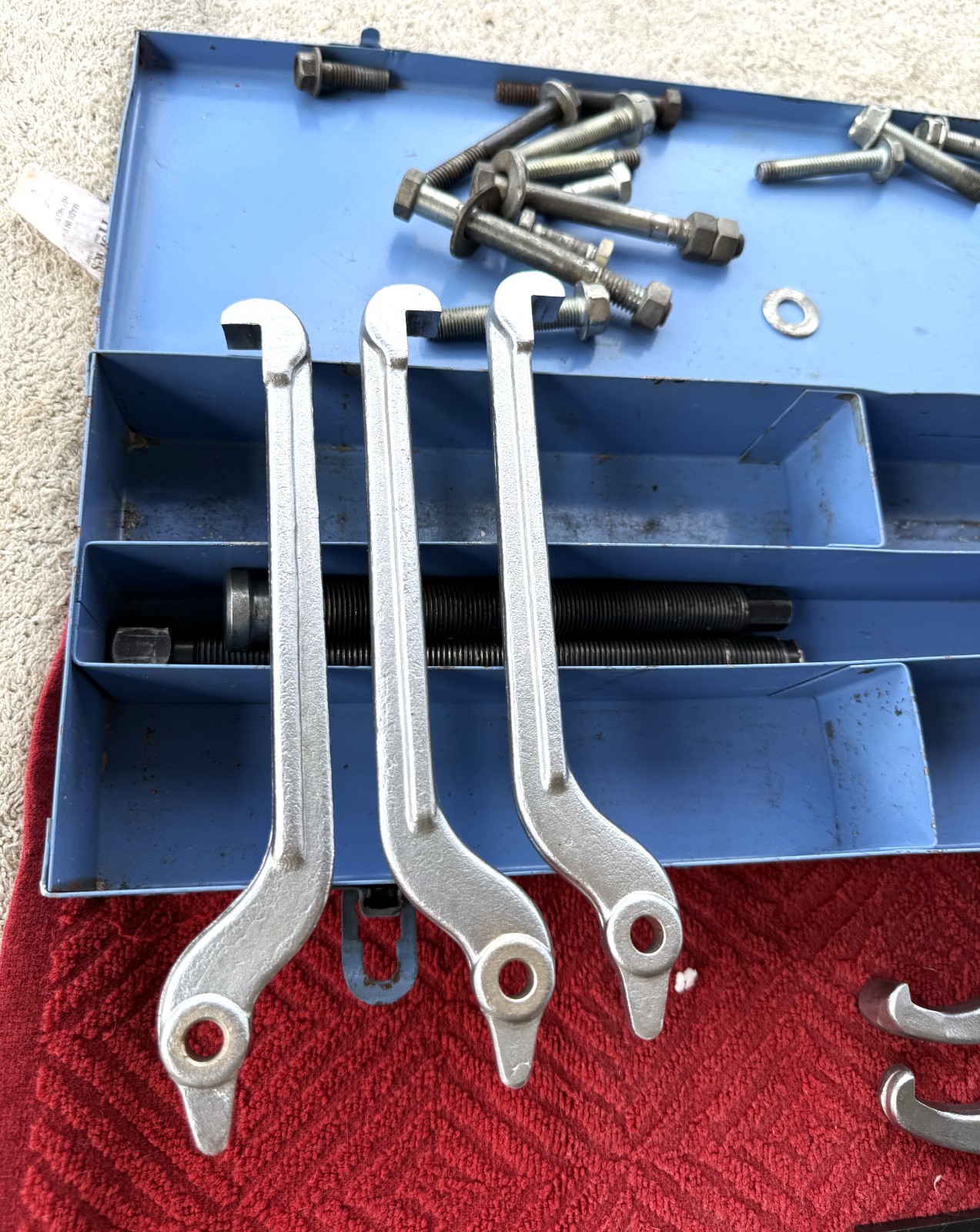 VINTAGE OWATONNA TOOL CO. PULLER KIT MECHANICAL, 5180-00-313-9496 – AS PICTURED