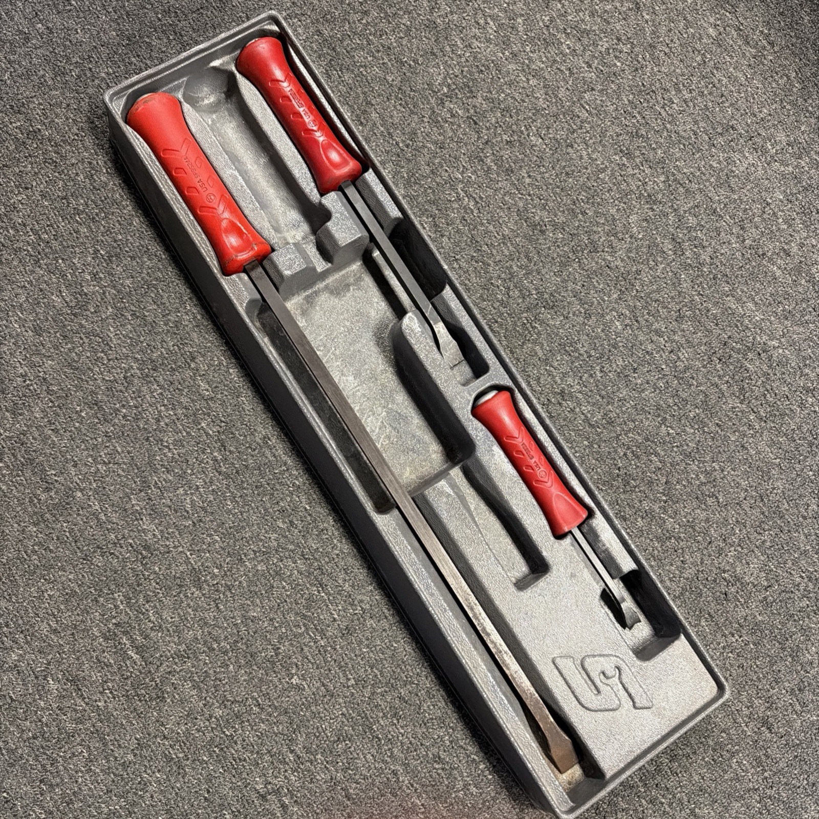 snap on striking pry bar set