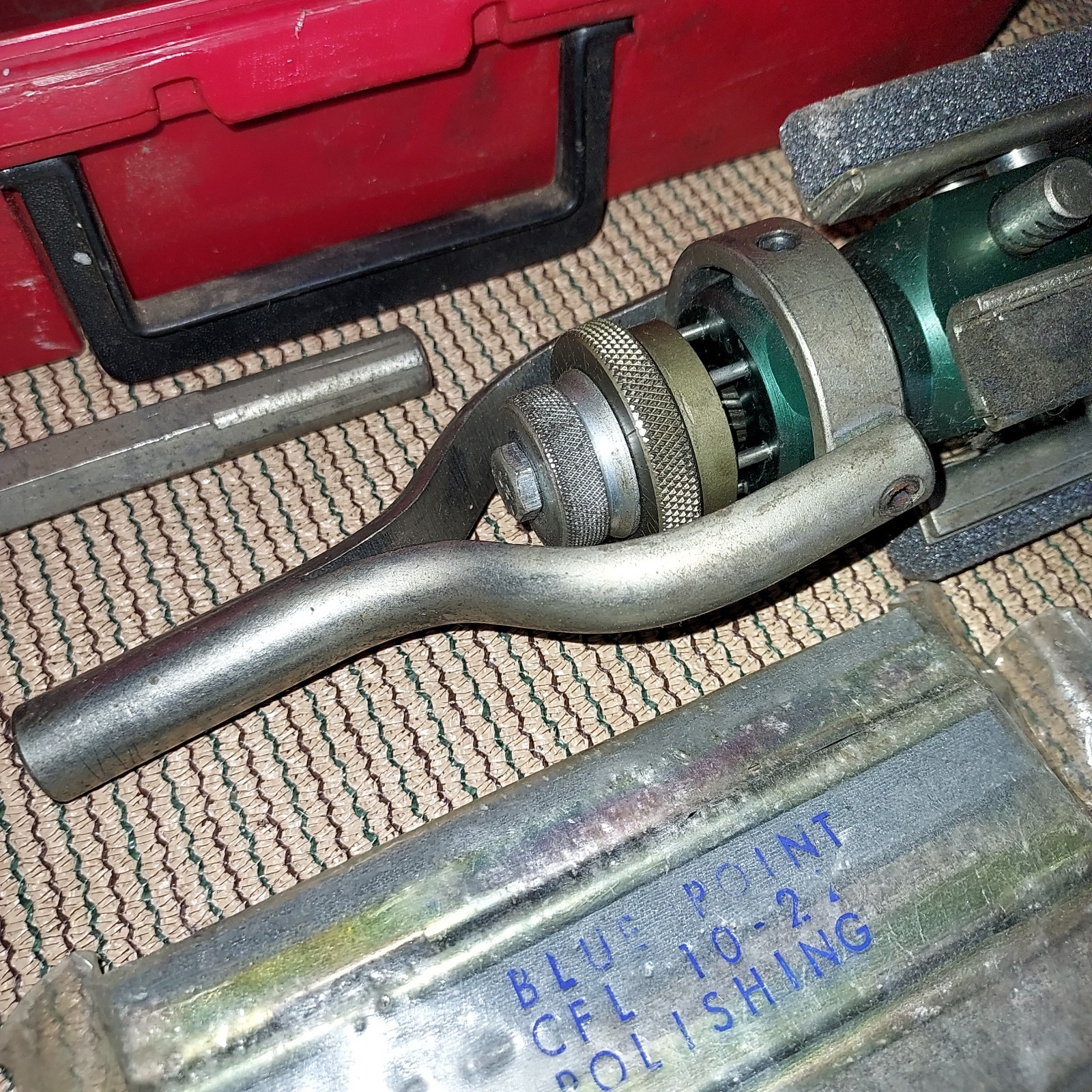 Blue Point Cylinder Hone Set with Extra Stones