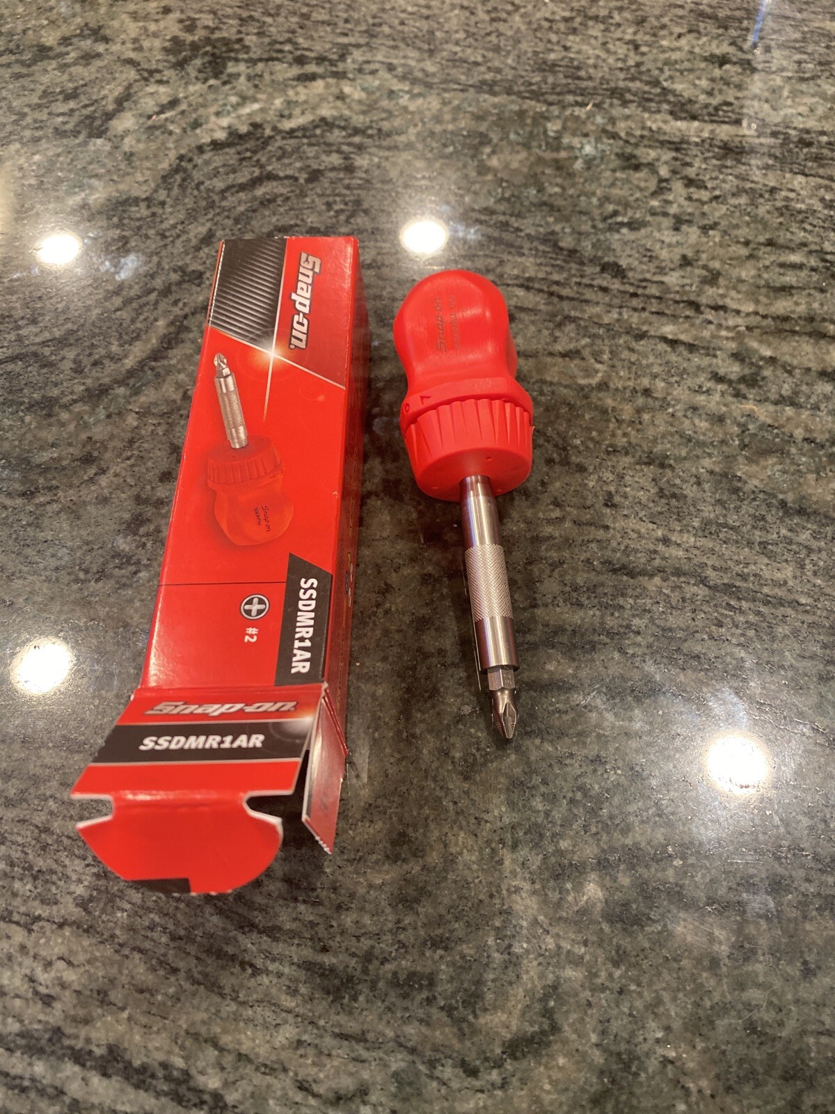 Snap On ssdmr1ar ratcheting stubby hard handle screwdriver with bit red