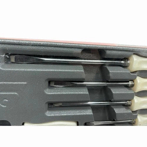 Snap On Tools PEARL WHITE 7pc Hard Handle Combination Screwdriver Set SDDX70APW
