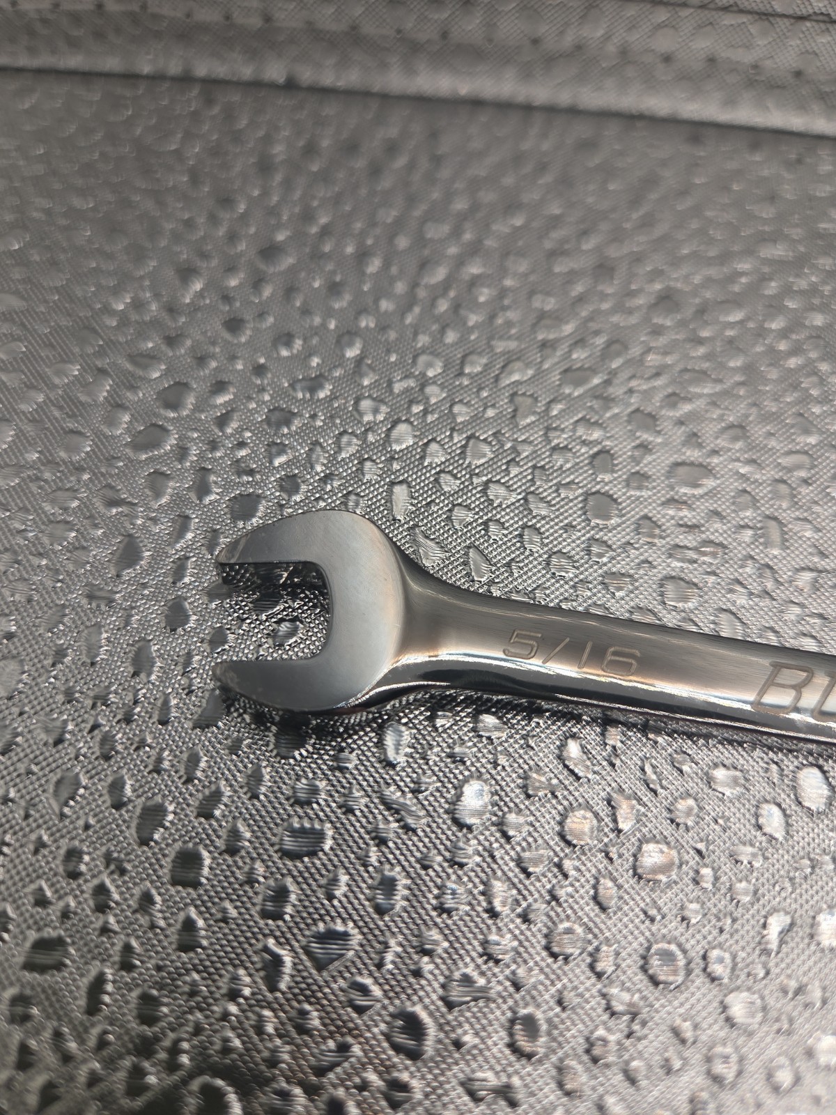 Blue Point BOER10 – 5/16″ Offset Reversible Ratcheting 12 Pt Combination Wrench