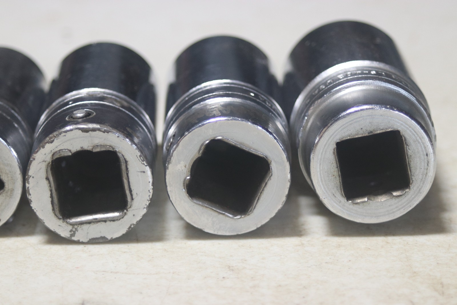 Lot of 5 Snap On 3/4 Inch Drive 6 Point Deep Sockets 15/16 – 1-1/4