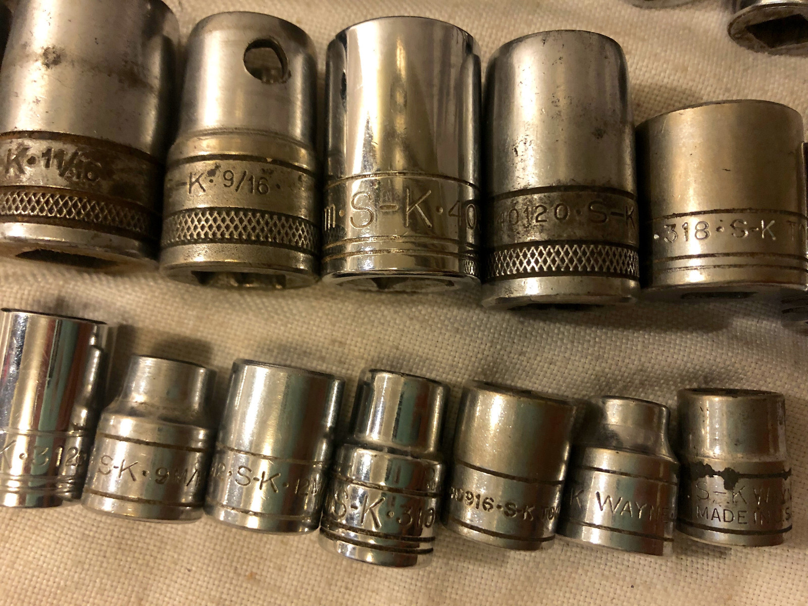 VTG S-K Tools 24pc 3/8″ &1/2″ dr socket Lot 1/2”-15/16” SAE & MM Short Deep Well