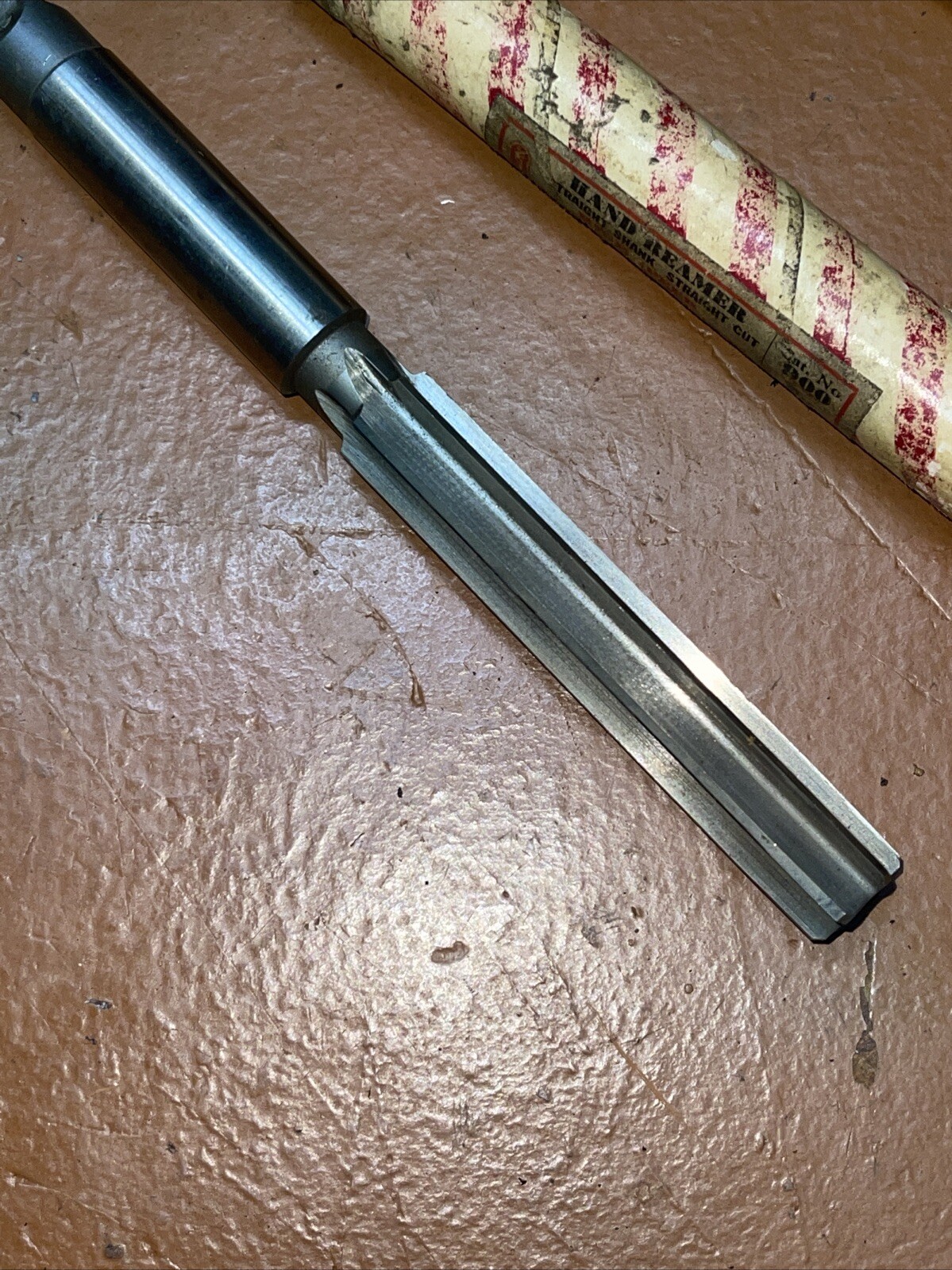 NOS Union USA 900 5/8 In SAE Straight Shank Straight Cut Hand Reader UTD
