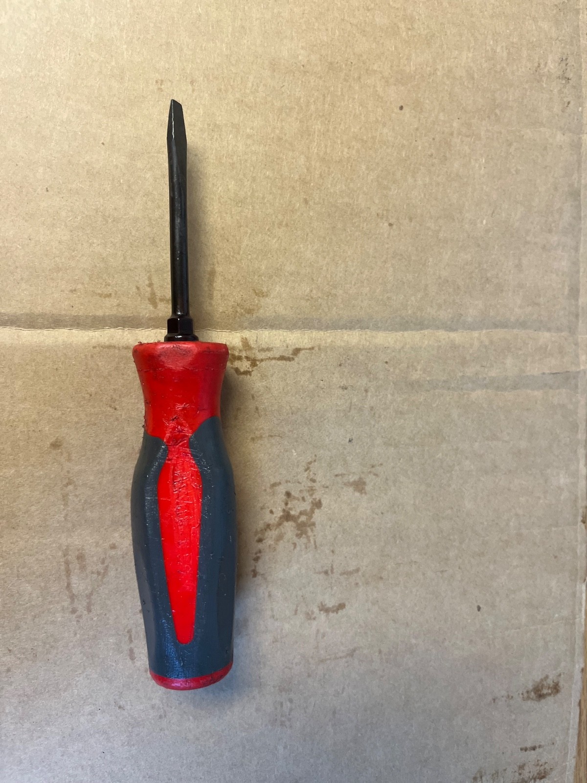 SNAP ON -GSHD2 – 7/32 FLAT BLADE SCREWDRIVER RED/GRAY COMFORT GRIP HANDLE LOT#34