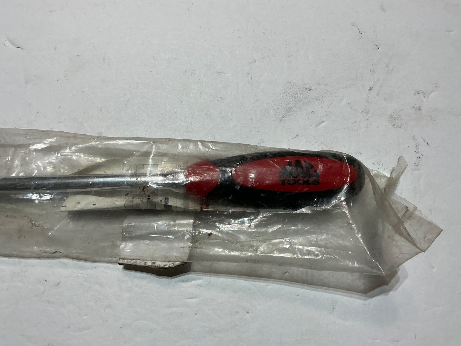 MAC TOOLS 3/8 Bi-material Round Head Ratchet 10 Inches BRAND NEW!