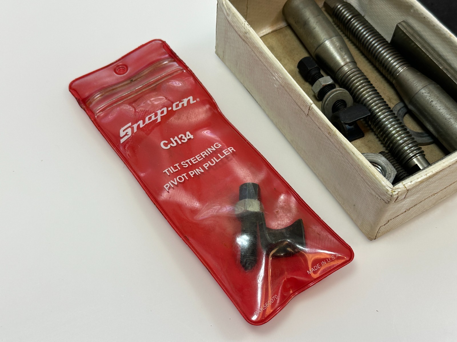🇺🇸Snap-on Tools USA CG95 Steering Wheel Lock Plate Remover w/ CJ134 Pin Puller
