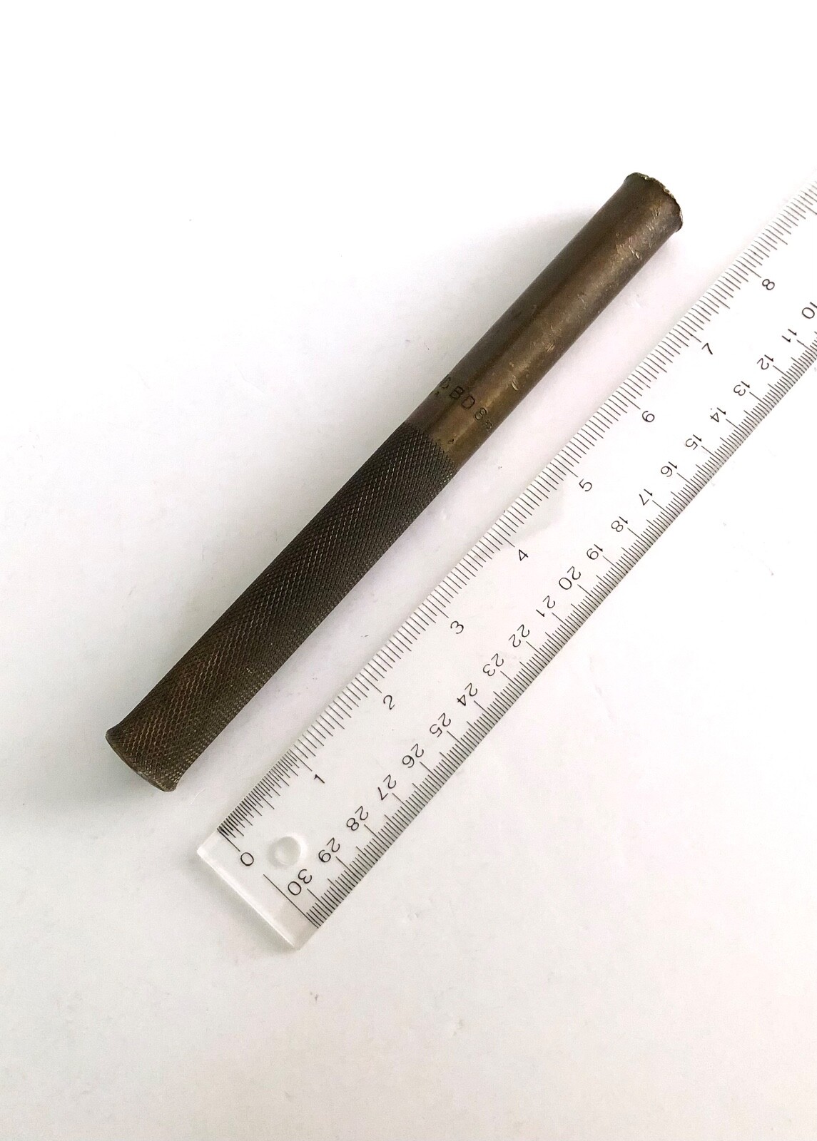 Vintage Mac Tools BD8 Brass Drift Punch 8 Inches Knurled Handle 3/4″ USA