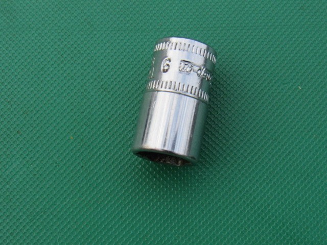 SNAP ON 9MM TMM9 1/4″ DRIVE METRIC 6 PONIT SHALLOW SOCKET 9 MM UNDERLINE LOGO