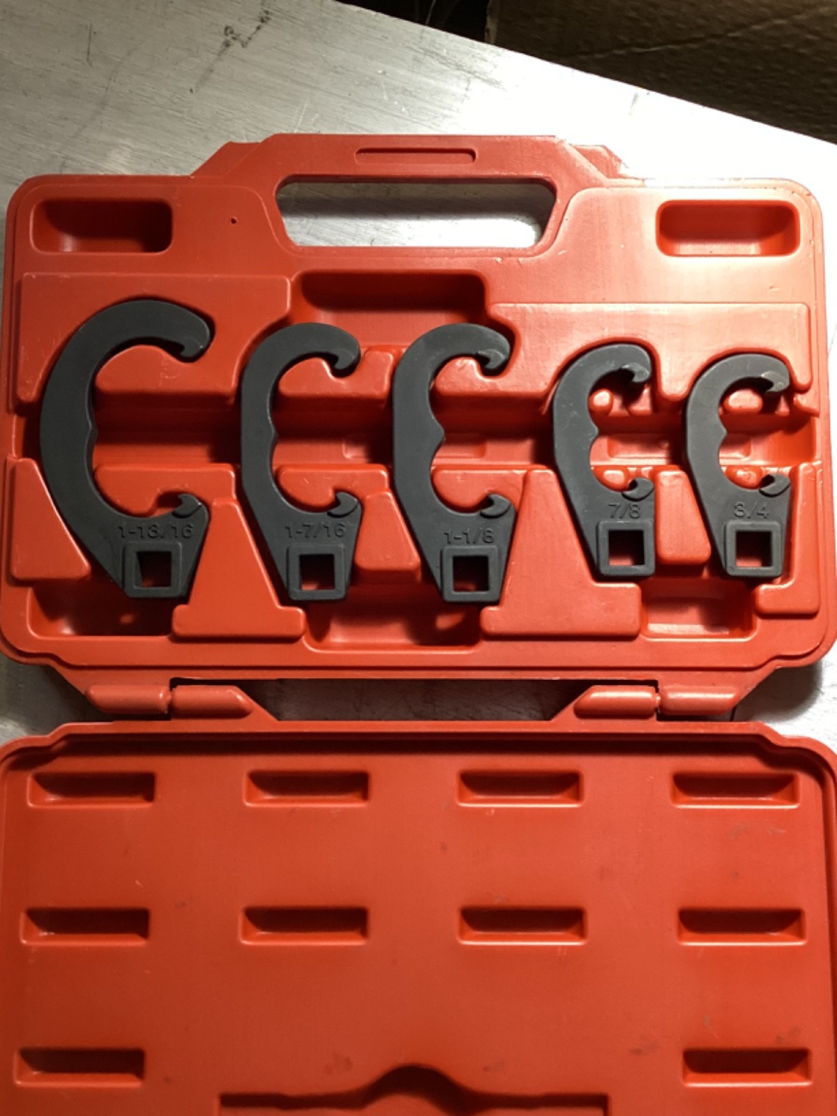 Tie Rod Tool Set also Fits New Ford Super Duty Pickups in Excellent Condition