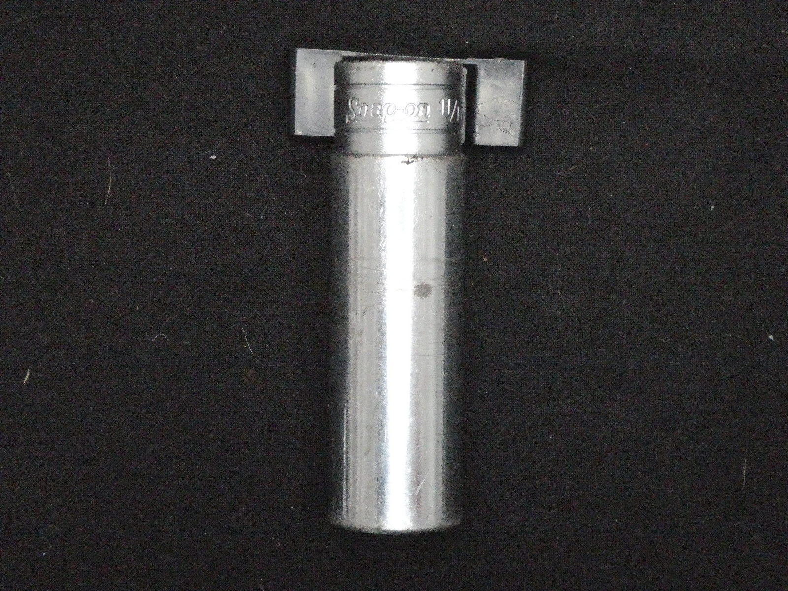Snap On TS221 1/2″ Drive 6-Point SAE 11/16″ Flank Drive Deep Socket 1962-1975