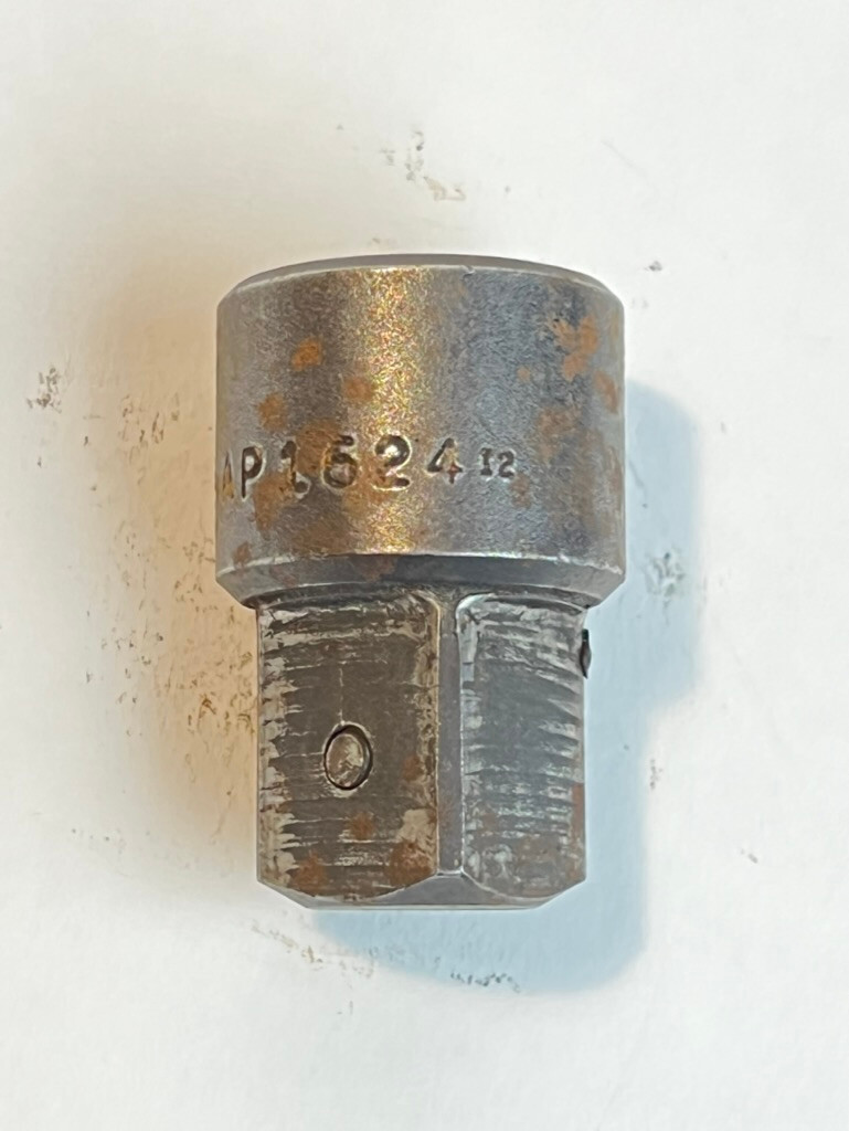 Mac Tools 1/2F To 3/4M Drive Locking Pin Impact Adaptor Socket AP1624