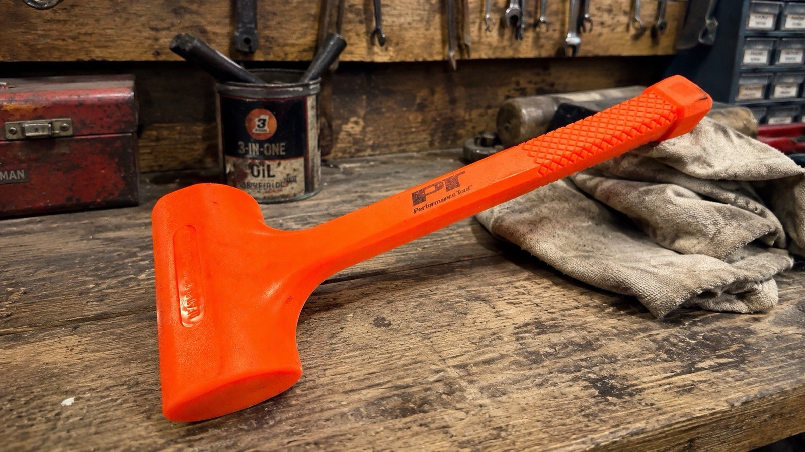 Performance Tool 3lb Mallet – Non-marring – Dead Blow – Orange – Quality