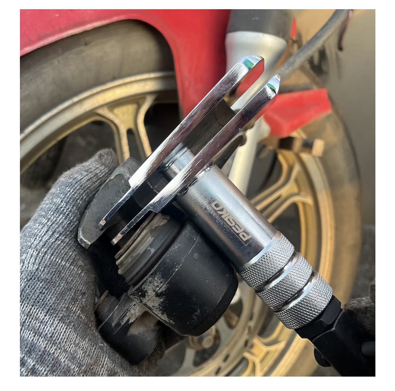 Heavy Duty Brake Caliper Spreader Tool Motorcycles, Cars & SUVs (FREE SHIPPING )