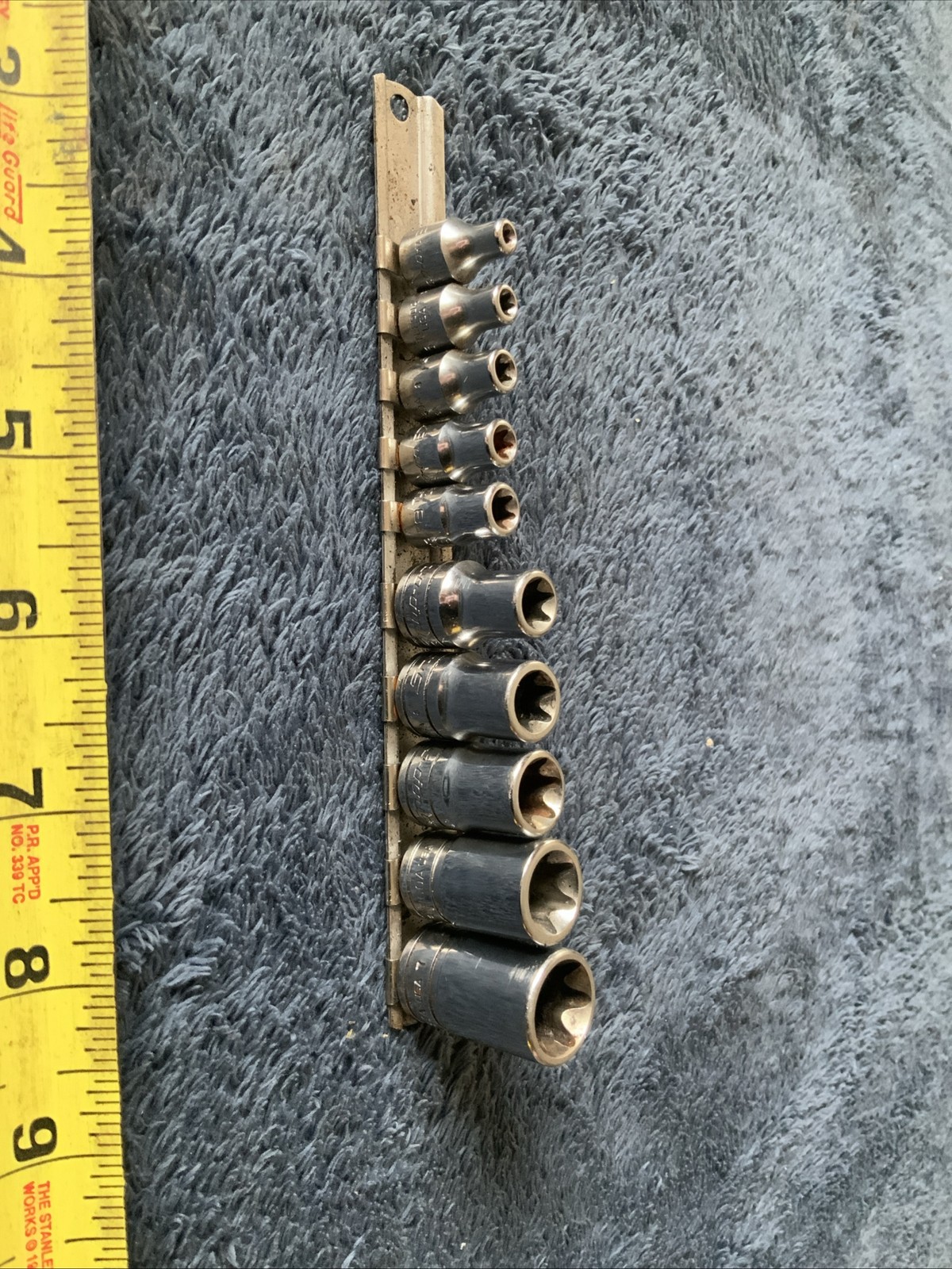 Snap On Inverted Torx Socket Set, 1/4 And 3/8” Drives……Descrip Sizes….yyy