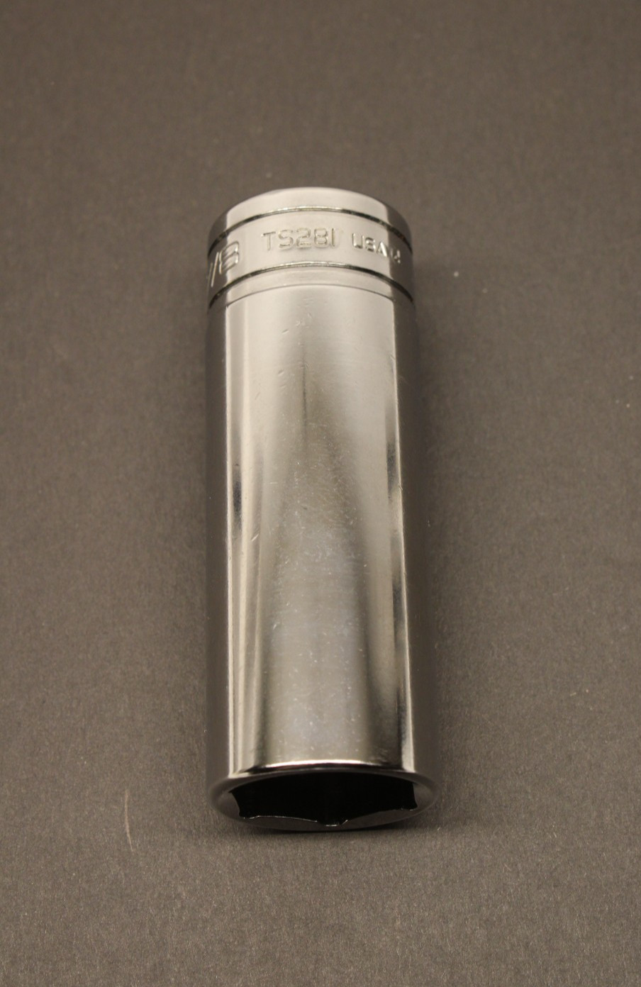 Snap-on Tools USA NEW 1/2″ Drive 6-POINT SAE 7/8” DEEP Socket TS281
