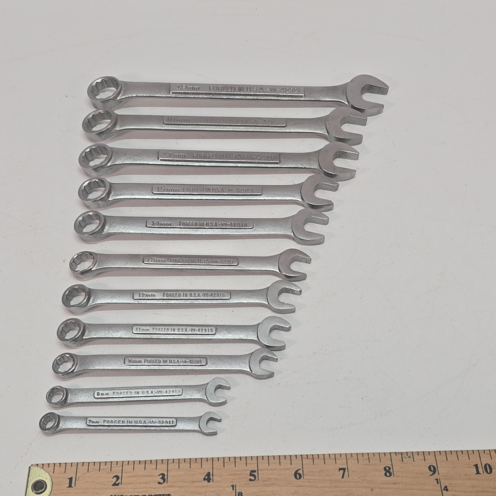 Craftsman USA 11 pc. 12pt Metric Combination Wrench Set 7mm-19mm