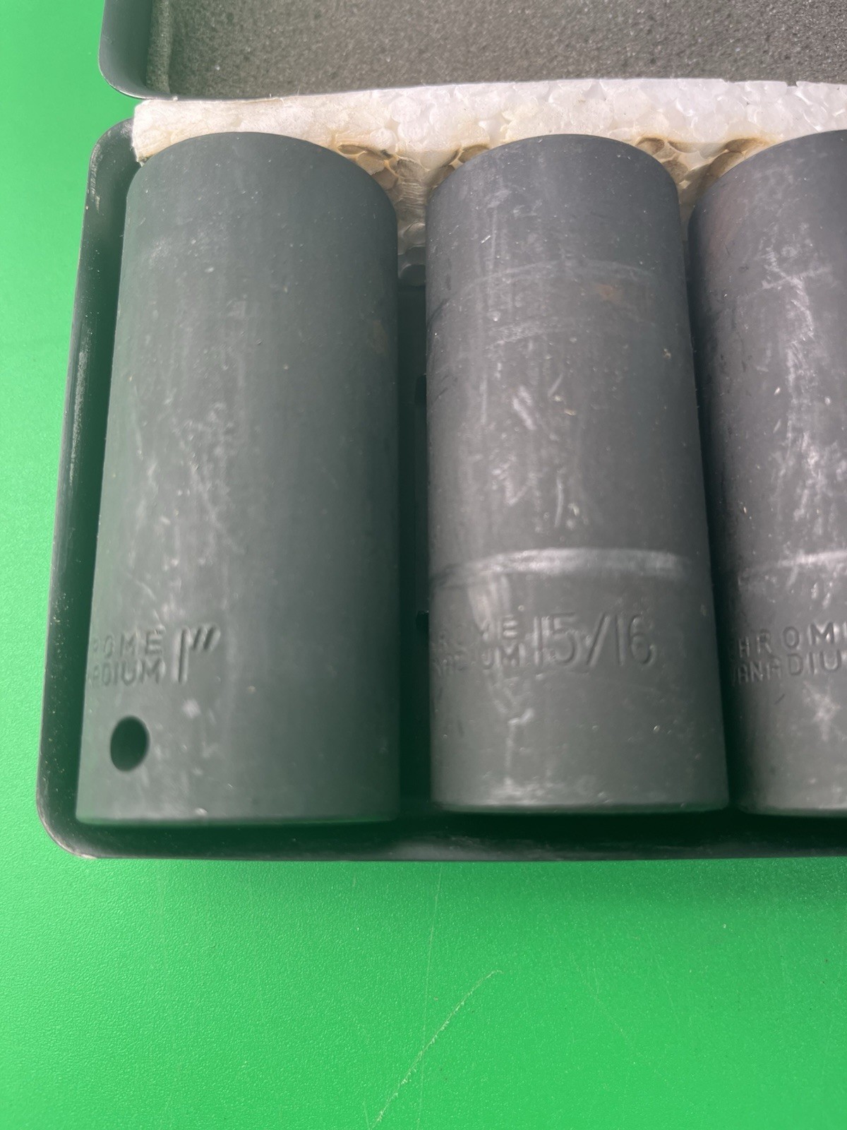 VTG Pittsburgh Chrome Vanadium 10 Pc Black Socket Set Complete
