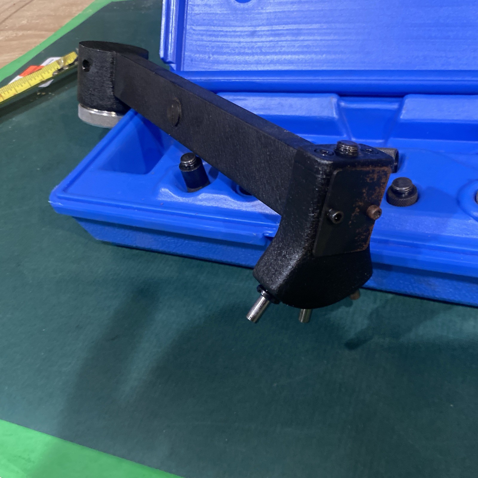 USA 2.6″ – 7″ Cylinder Bore Gage Central Tools 6462 (257) Engine Periscope Gauge