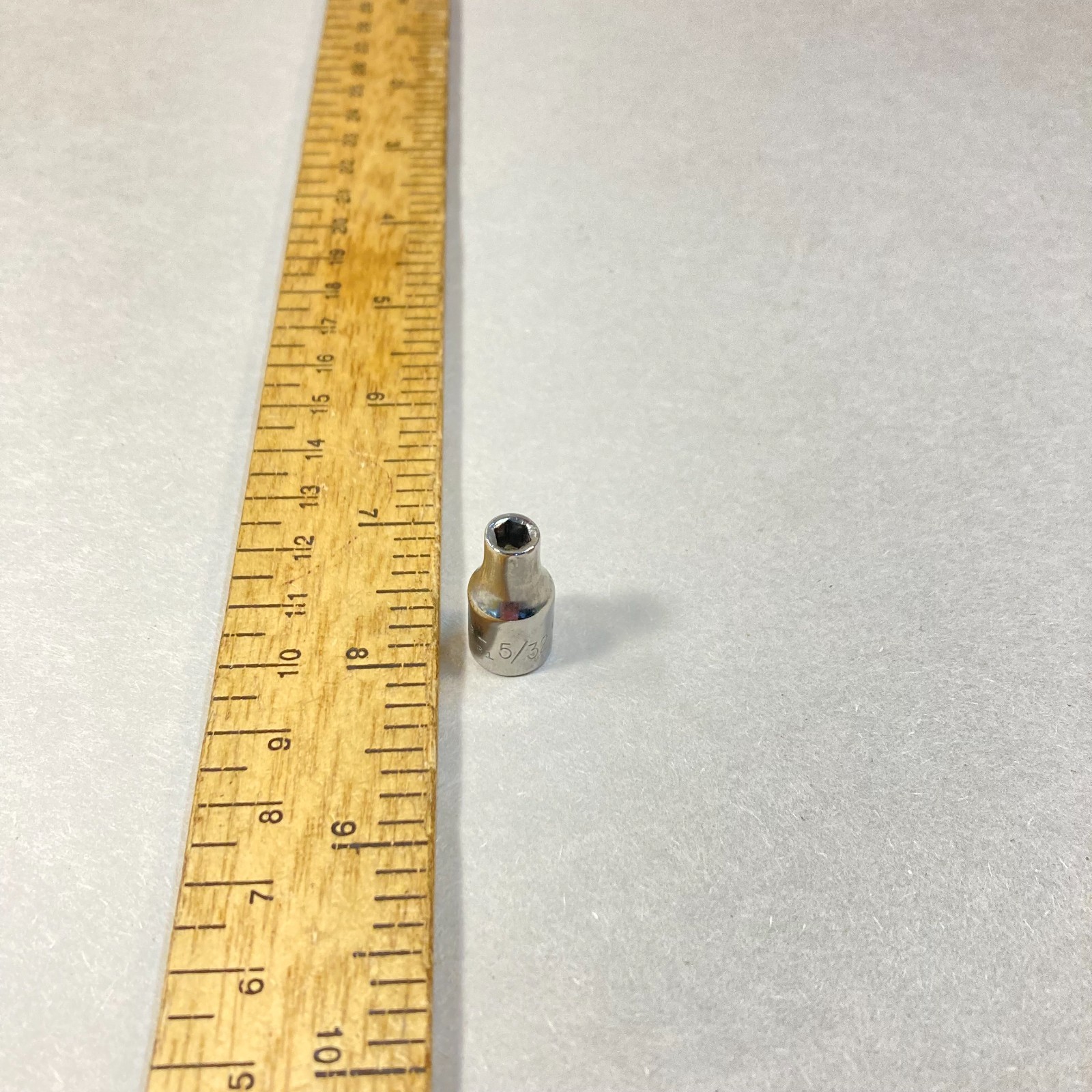 Craftsman 5/32″ Socket 1/4″ Drive 6 Point -G- #43481 USA