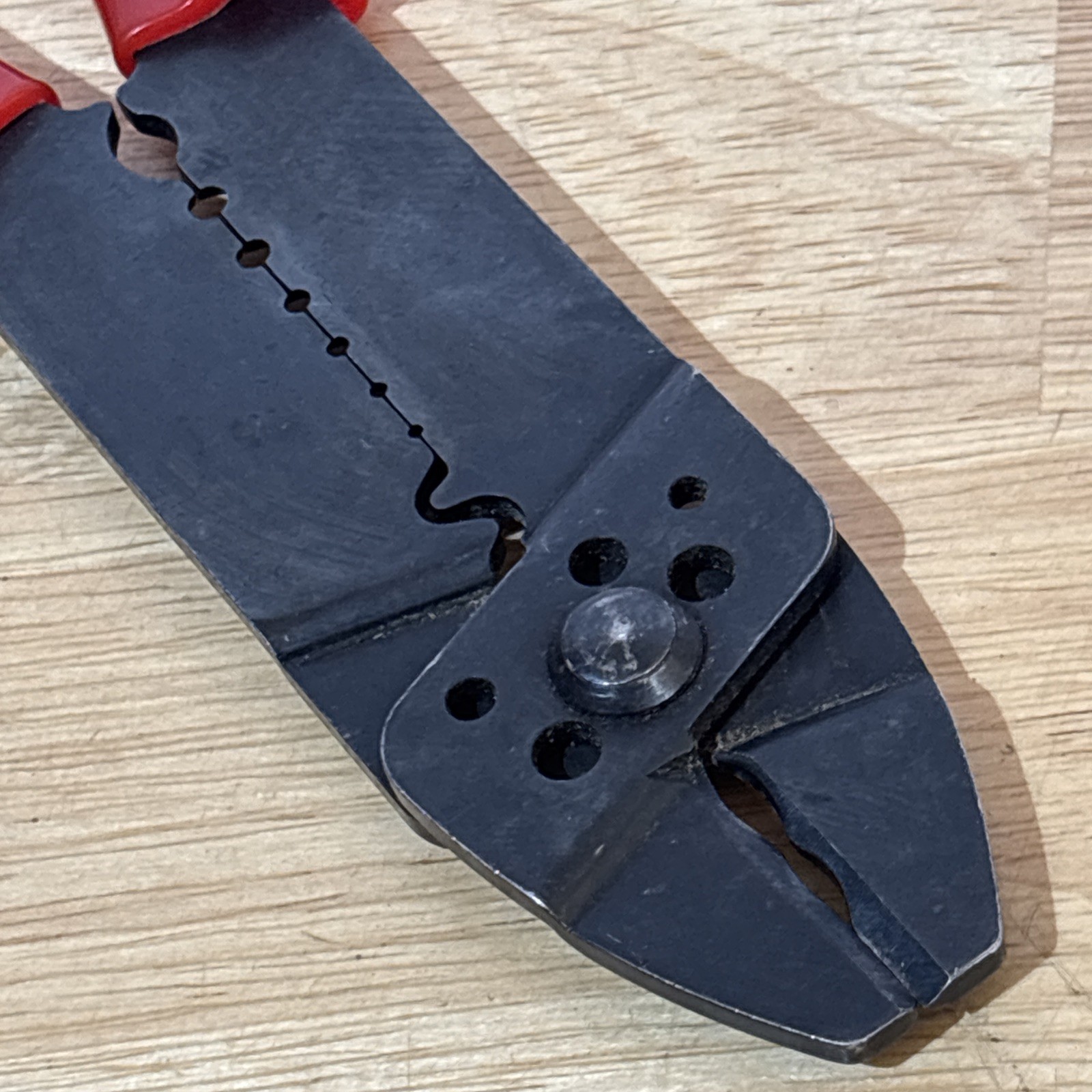 Dayton 8″ Wire Cable Stripper Cutter Crimper Pliers Red Handle 4x136a Vtg USA