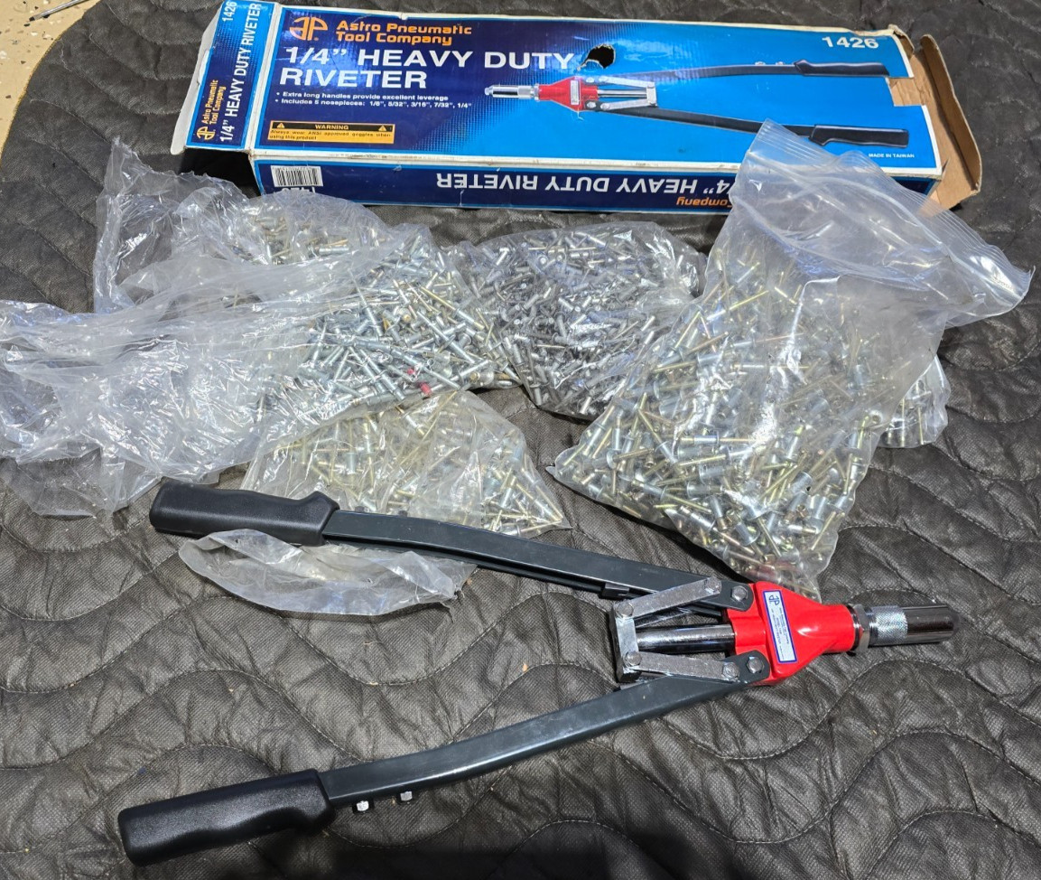 Heavy Duty Rivet / Riveter Pkg. Astro Pneumatic 1426 Riveter + 20lbs of Rivets