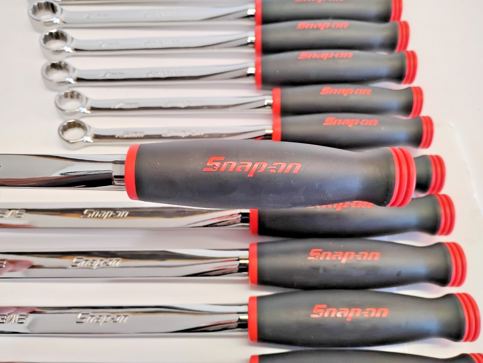 Snap-On Tools USA Custom 2pc Box End Soft GRIP Wrench Set XDSM607K1 XDSG606K1