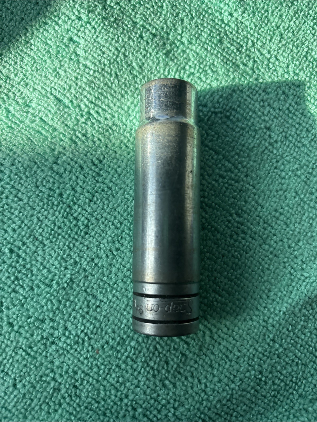 Snap On Tools USA 1/2 Drive 9/16 DEEP Chrome 12 Point Socket S181 made USA