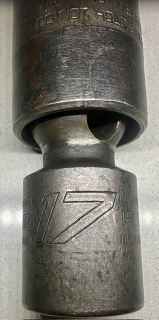 Snap On 1/2 Drive 6 Point Metric 17mm Flank Drive Shallow Impact Socket IPLM17C