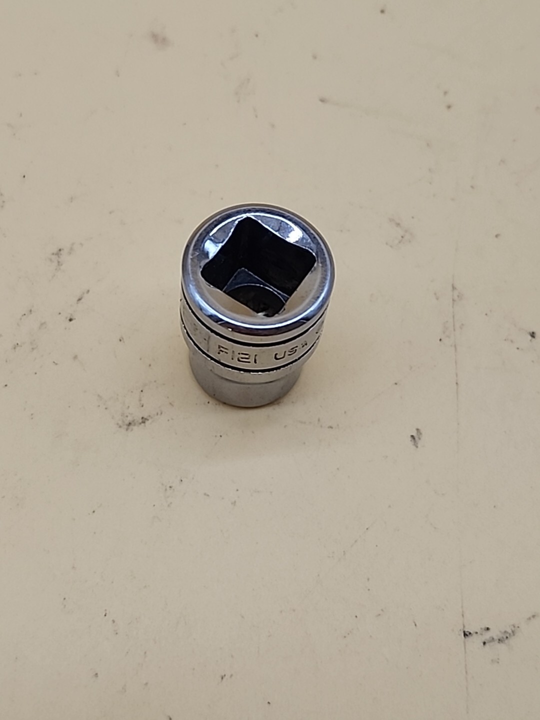 Snap-on Tools F121 3/8″ 12pt 3/8″ Drive Socket USA