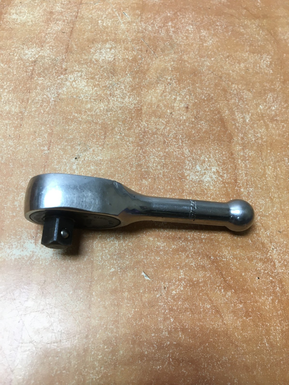 Snap-on FK830 3/8″ Drive Short Stubby Ratchet Socket Wrench 4″ long