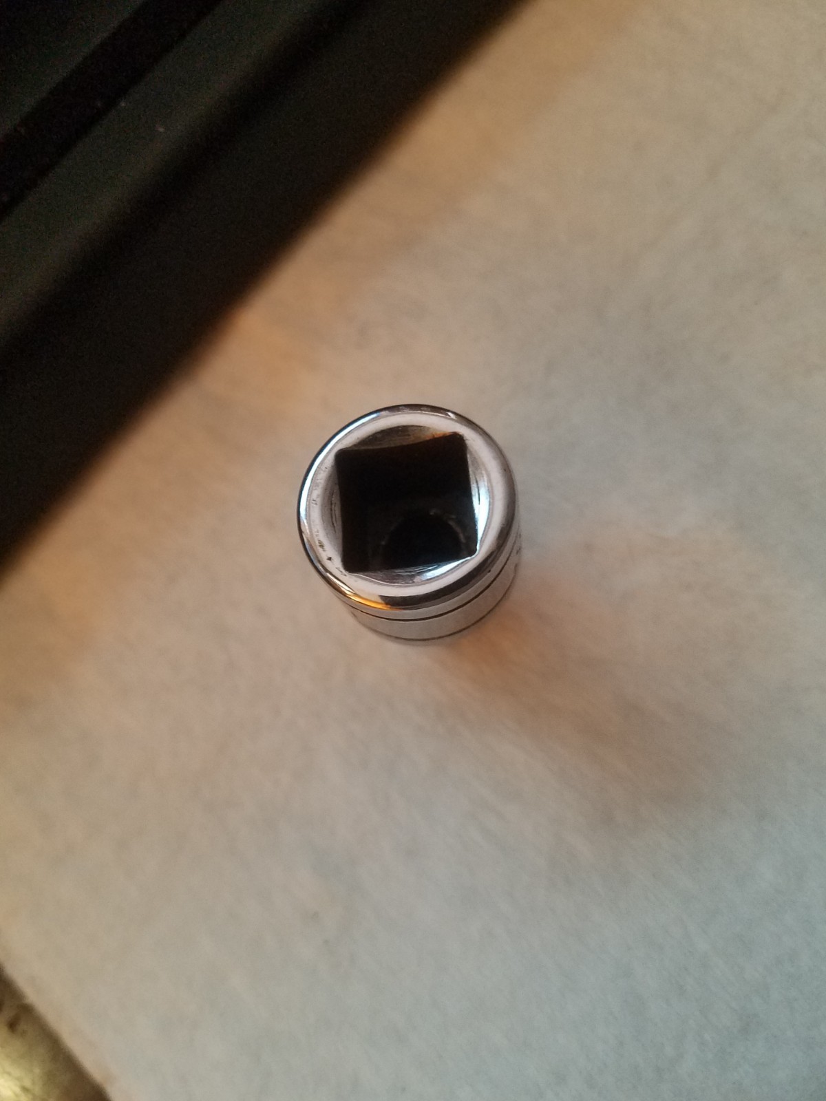 Snap On 3/8″ Drive 1/4″ 6 Point SAE Shallow Chrome Socket # FS081 MADE IN USA
